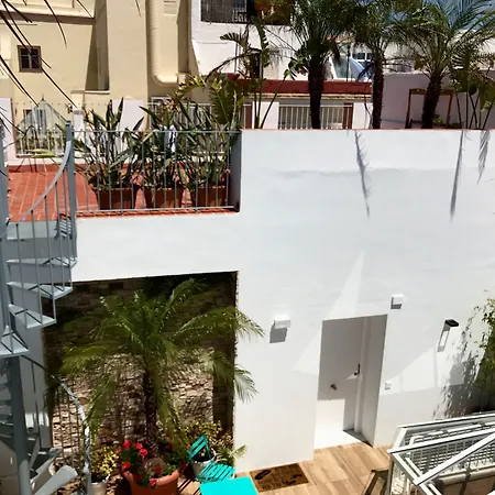 Rosario Uno 3* Cádiz