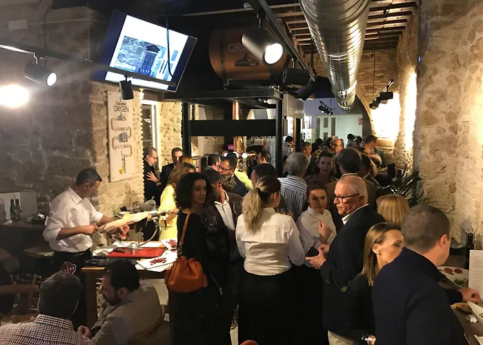 Rosario Uno 3* Cádiz